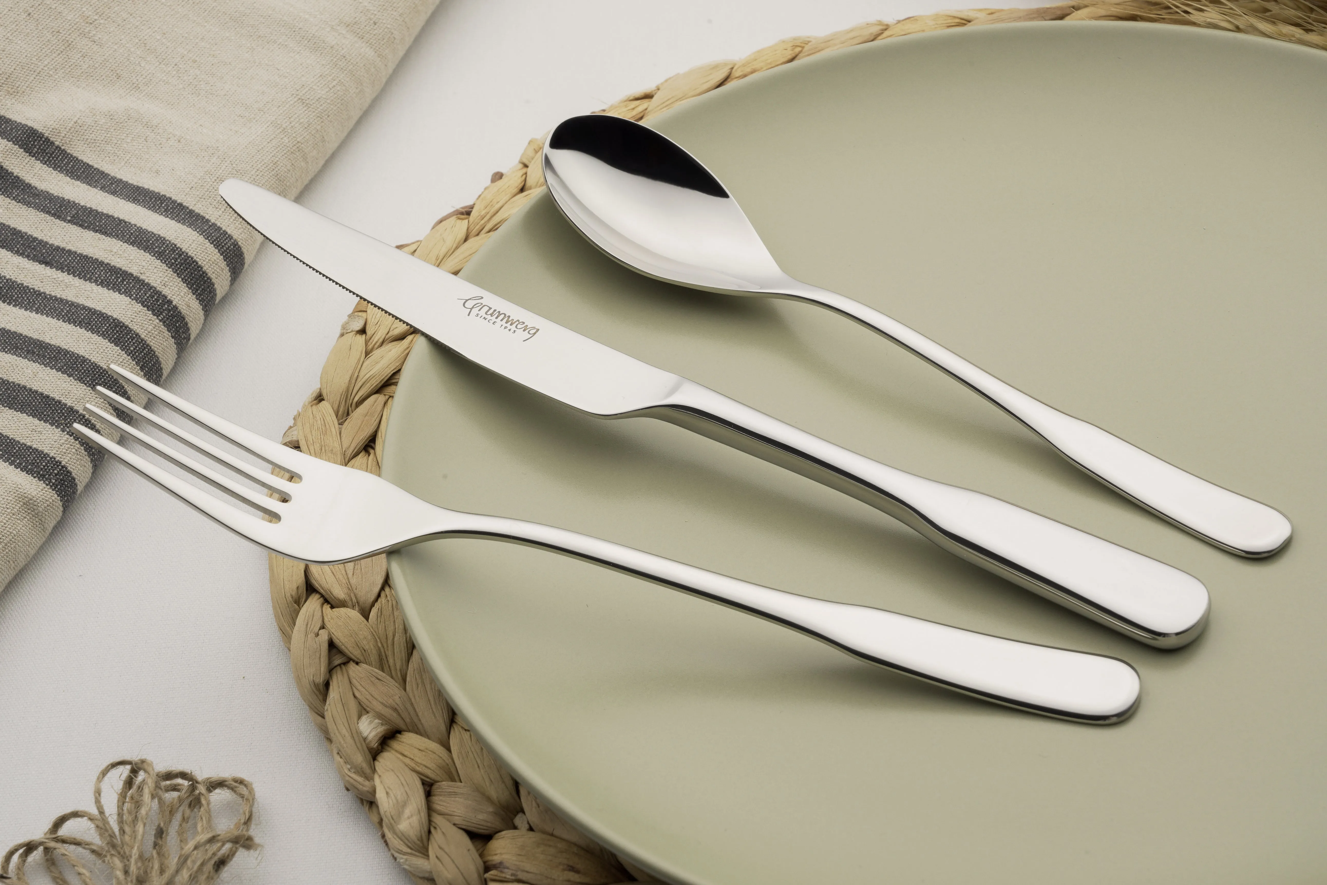 Fiddle 84 Piece Cutlery Set