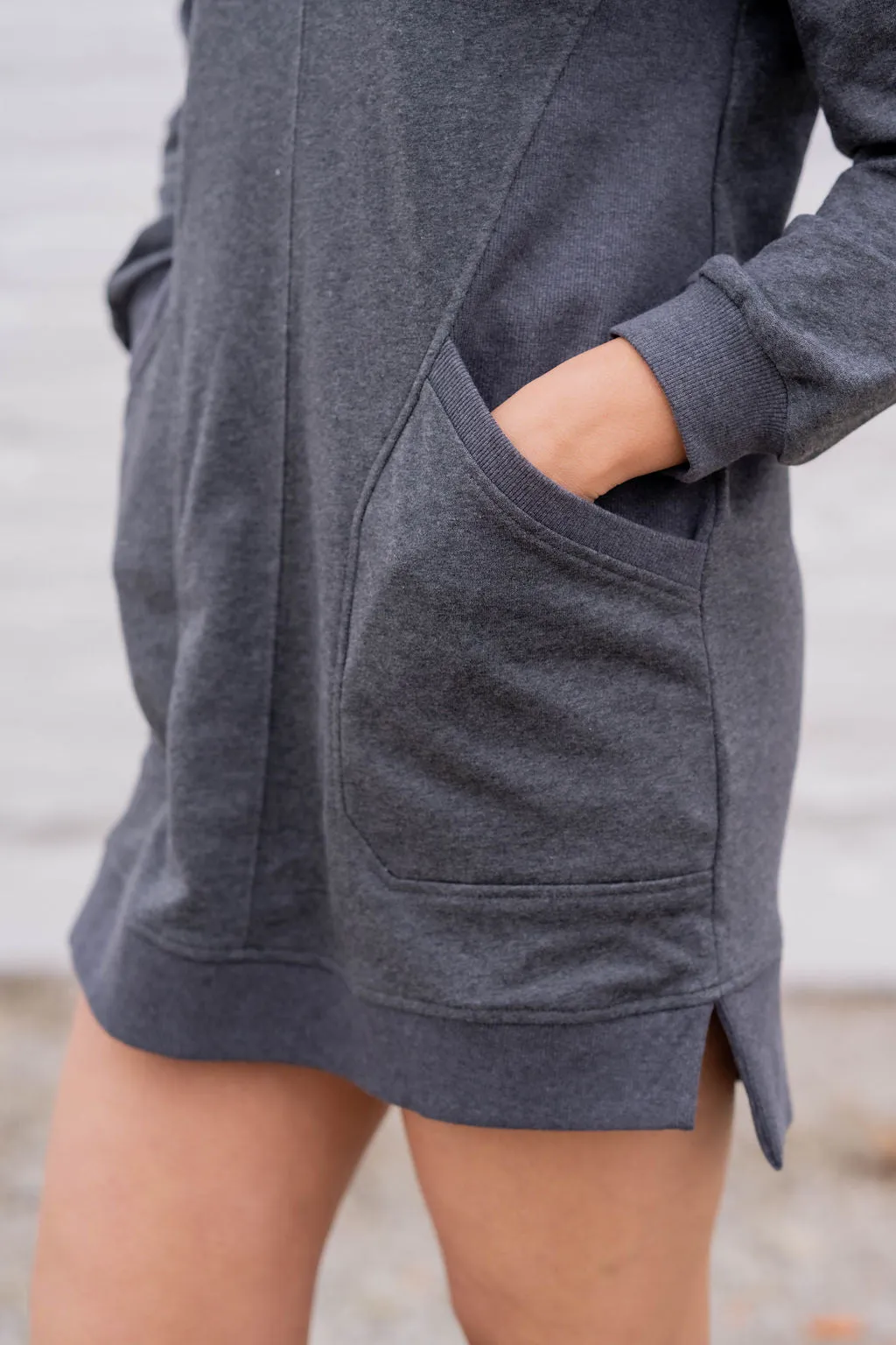 Ribbed Accented Quarter Zip Dress